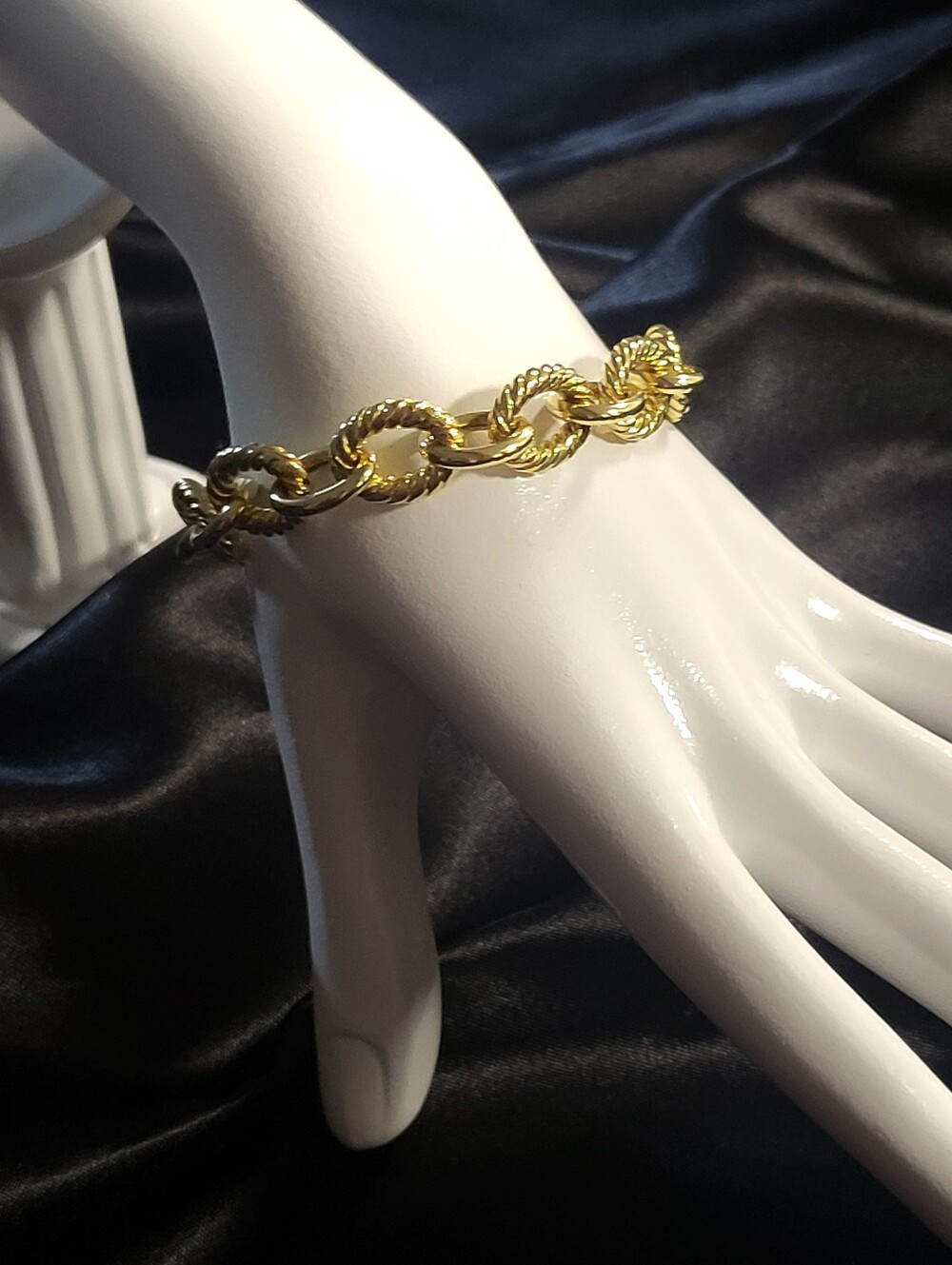 David Yurman 18k Oval Link Chain Bracelet - Picture 1 of 6
